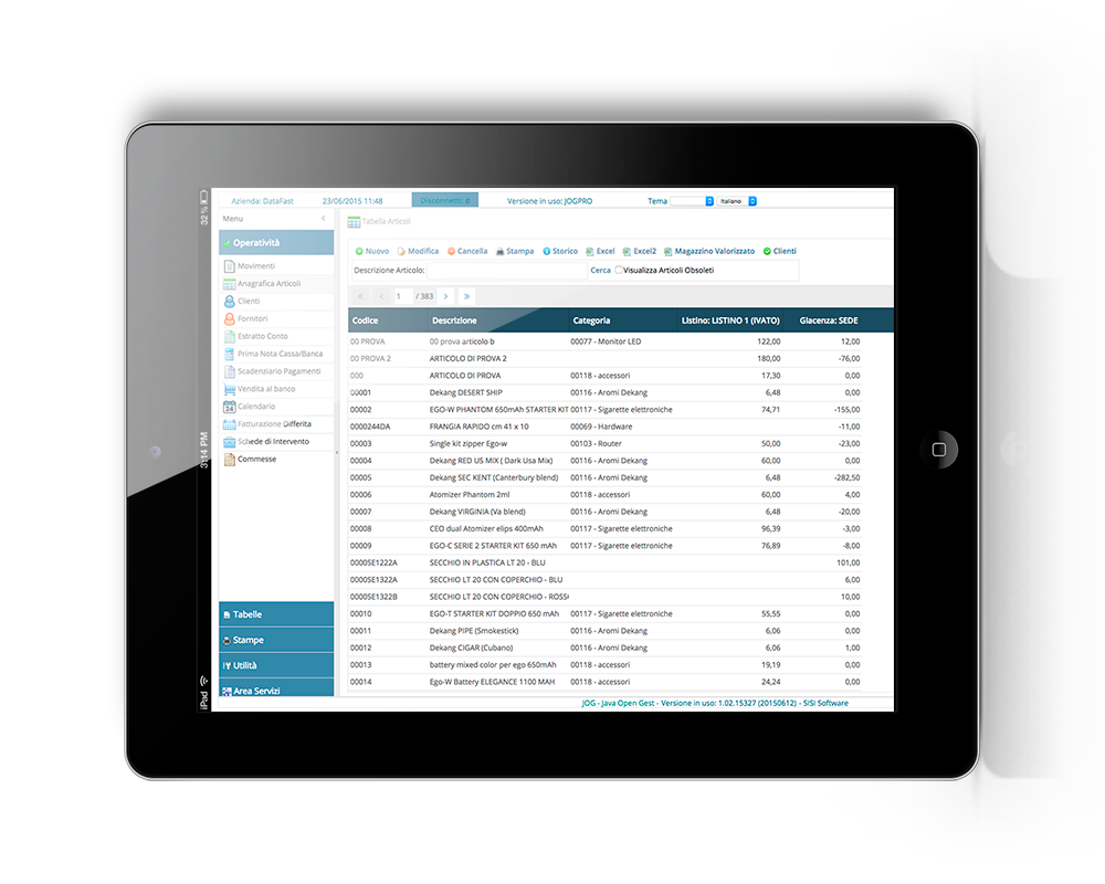 Tablet con gestionale JOG impostando i prodoti da visualizzare sul eCommerce